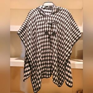 Houndstooth wool blend Poncho